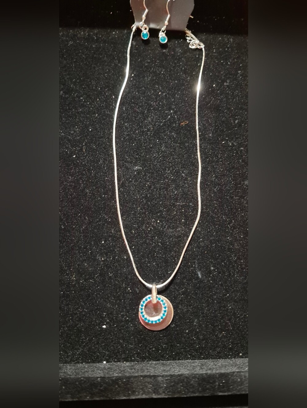 Paparazzi Silver Necklace and Earring Set with Teal Stones
